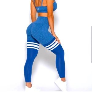 Bombshell beautiful blue leggings royal blue & white stripe NWT
